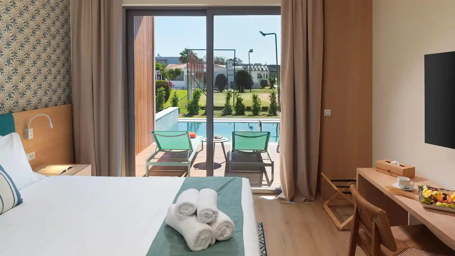 Deluxe Room with Private Pool