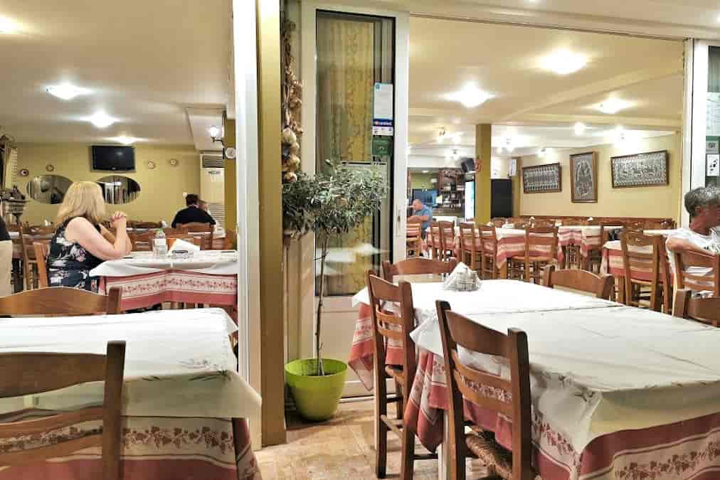 Taverna Tsambikos (cucina locale)