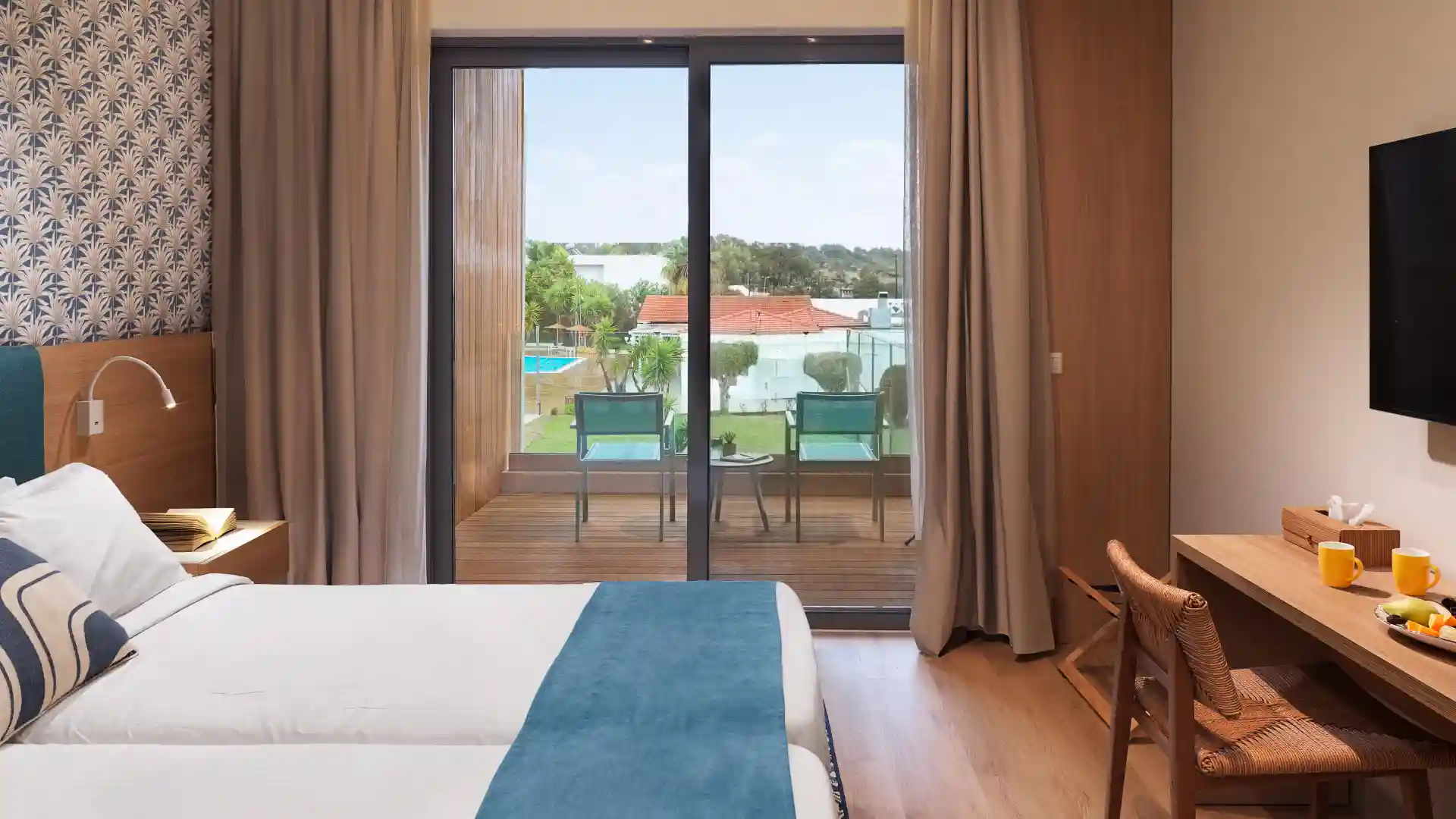 Premium Room Pool View