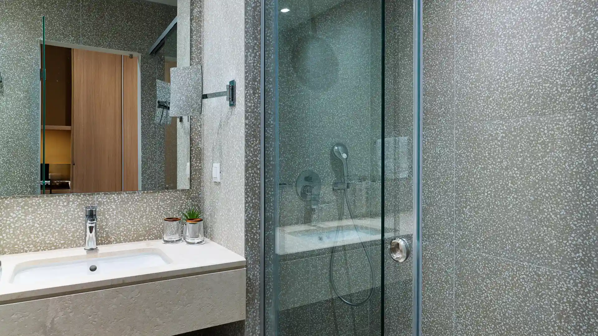 Premium Room Pool View