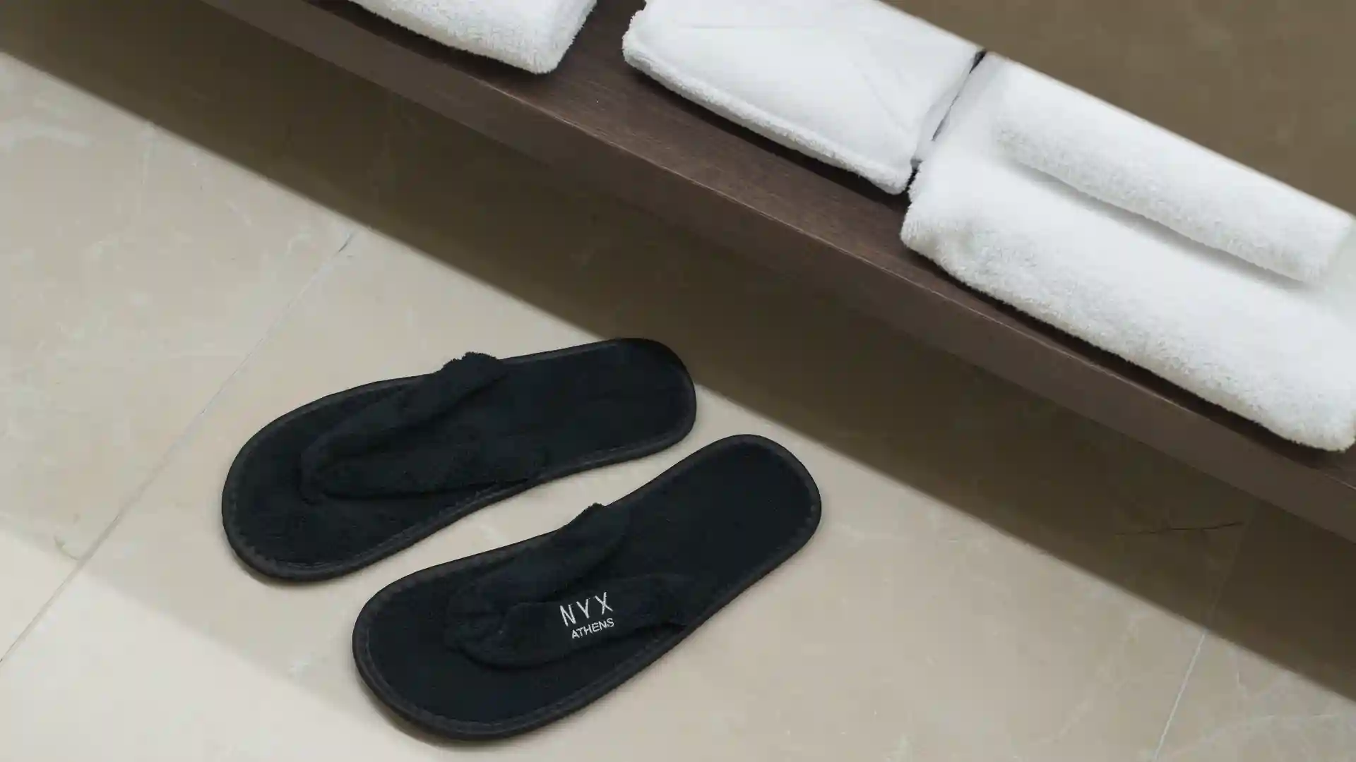 Heaven Acropolis Suite with Lounge Access